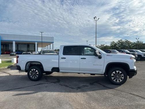 2025 Chevrolet Silverado 2500 Custom