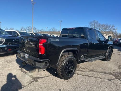2026 Chevrolet Silverado 3500 LT