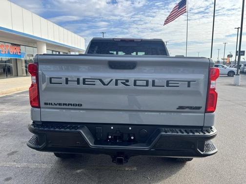 2025 Chevrolet Silverado 1500 ZR2