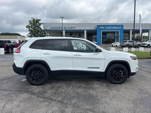 2023 Jeep Cherokee Altitude