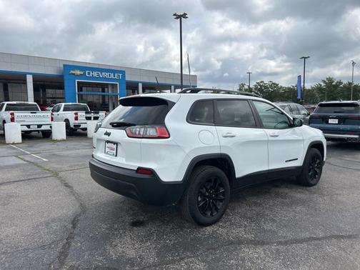 2023 Jeep Cherokee Altitude