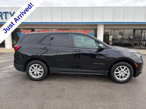 Mosaic Black Metallic 2024 Chevrolet Equinox LS