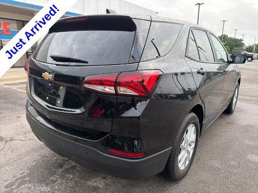 Mosaic Black Metallic 2024 Chevrolet Equinox LS
