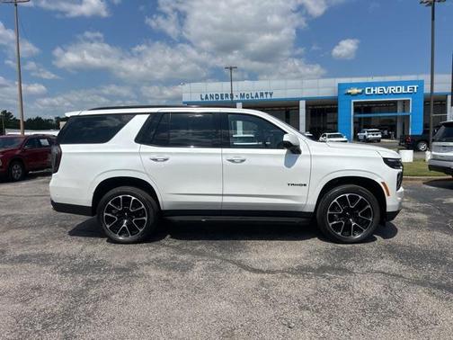 2025 Chevrolet Tahoe 4WD RST