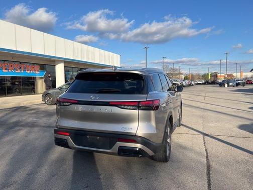2024 INFINITI QX60 Luxe
