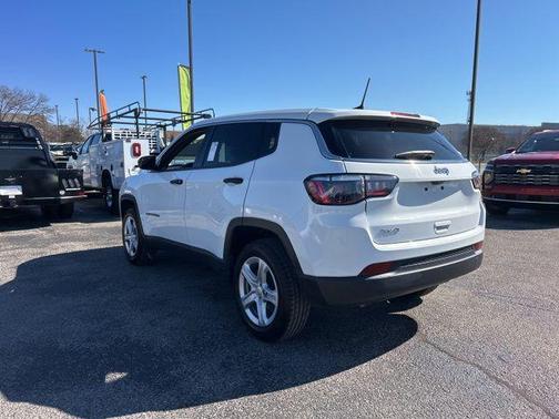2023 Jeep Compass Sport