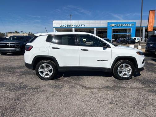 2023 Jeep Compass Sport