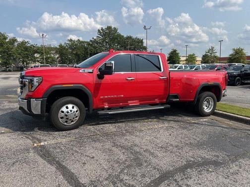 2024 GMC Sierra 3500 SLT