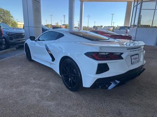 2026 Chevrolet Corvette Stingray w/1LT