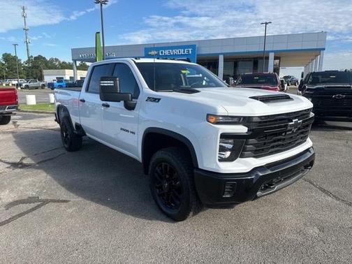 2025 Chevrolet Silverado 2500 Custom
