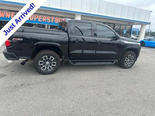 Black 2023 Chevrolet Colorado Z71