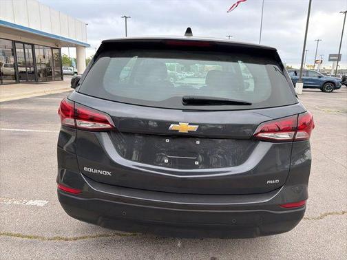 2022 Chevrolet Equinox LS