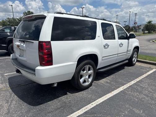 2014 Chevrolet Suburban 1500 LTZ