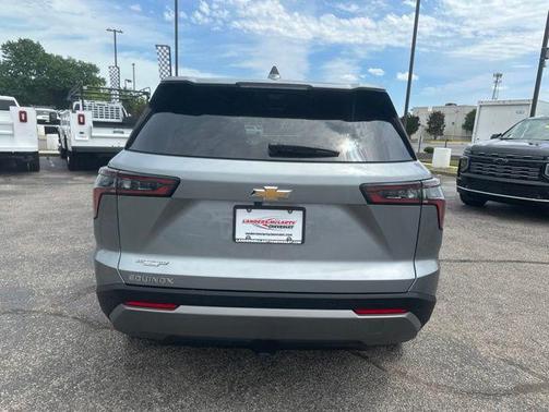 Sterling Gray Metallic 2026 Chevrolet Equinox 1LT