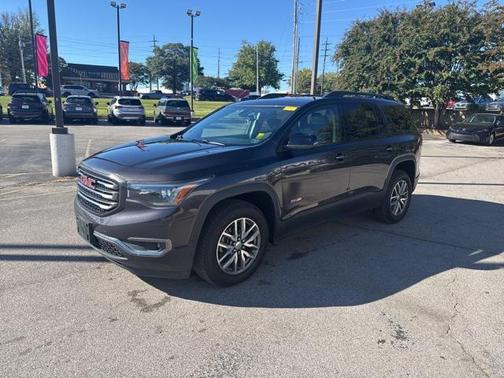 2017 GMC Acadia SLE-2