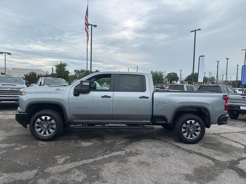 2025 Chevrolet Silverado 2500 Custom