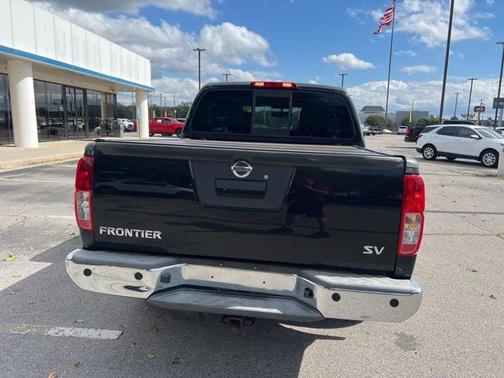 2016 Nissan Frontier SV