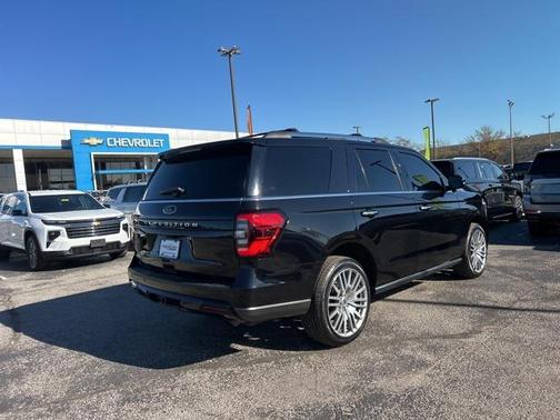 2022 Ford Expedition Limited