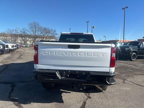 2026 Chevrolet Silverado 2500 Custom