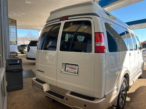 2026 Chevrolet Express 2500 2500 Regular Wheelbase, WT, RWD