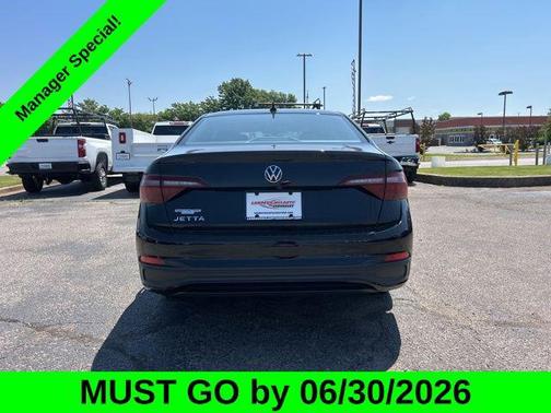 Deep Black Pearl 2023 Volkswagen Jetta 1.4T S