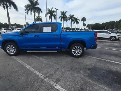 2025 Chevrolet Silverado 1500 Custom