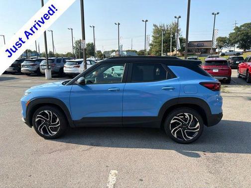 Fountain Blue 2024 Chevrolet Trailblazer RS