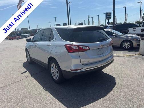 Silver Ice Metallic 2020 Chevrolet Equinox 1LT