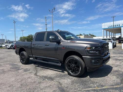 2025 RAM 2500 Big Horn Crew Cab 4x4 6'4' Box