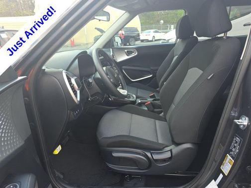 Gray 2025 Kia Soul LX