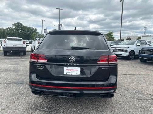 Deep Black Pearl 2023 Volkswagen Atlas 3.6L SEL