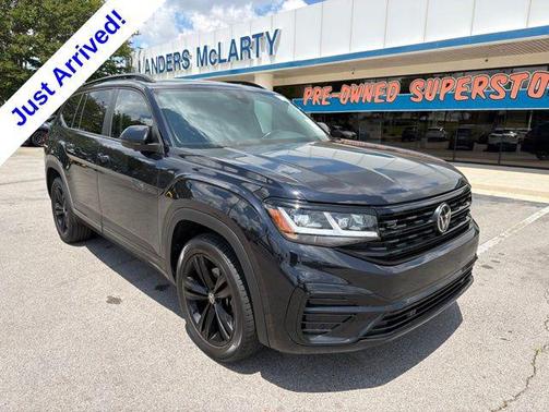 Deep Black Pearl 2023 Volkswagen Atlas 3.6L SEL