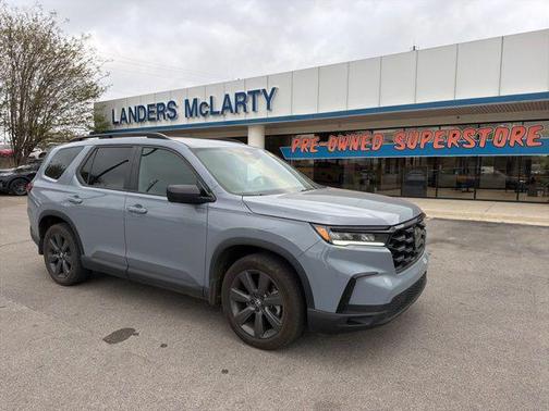 Sonic Gray Pearl 2025 Honda Pilot Sport