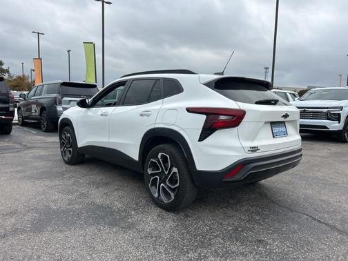 2025 Chevrolet Trax FWD 2RS