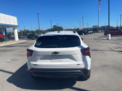 2025 Chevrolet Trax FWD 2RS