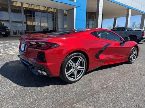 Red Mist Metallic Tintcoat 2026 Chevrolet Corvette Stingray w/1LT
