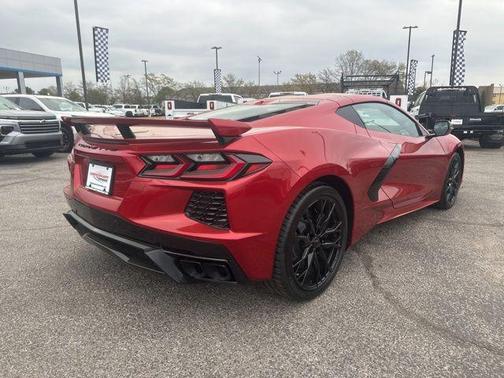 Red Mist Metallic Tintcoat 2026 Chevrolet Corvette Stingray w/2LT