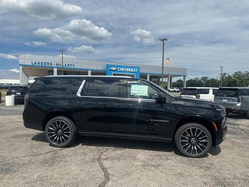 2025 Chevrolet Suburban 4WD High Country