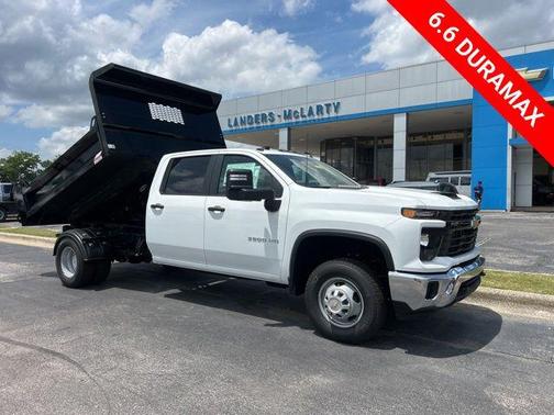 Summit White 2026 Chevrolet Silverado 3500 WT