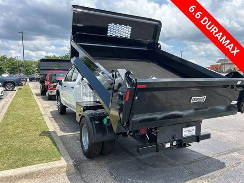 Summit White 2026 Chevrolet Silverado 3500 WT