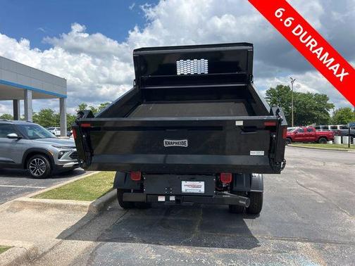 Summit White 2026 Chevrolet Silverado 3500 WT