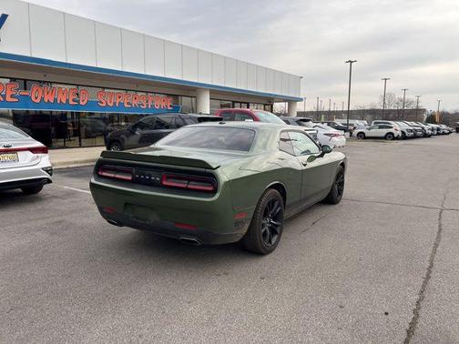 2019 Dodge Challenger SXT