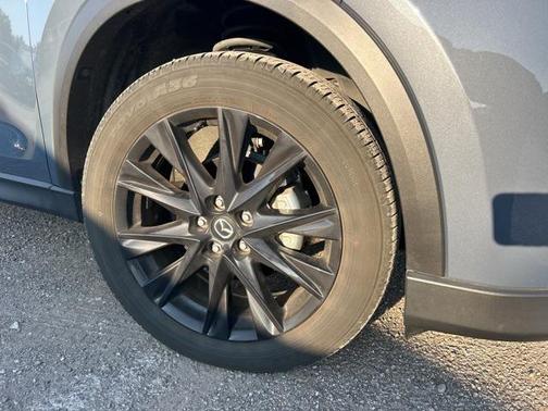 2023 Mazda CX-5 Carbon Edition