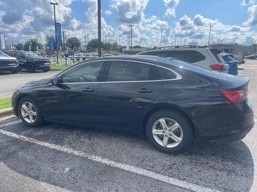 2022 Chevrolet Malibu 1LS