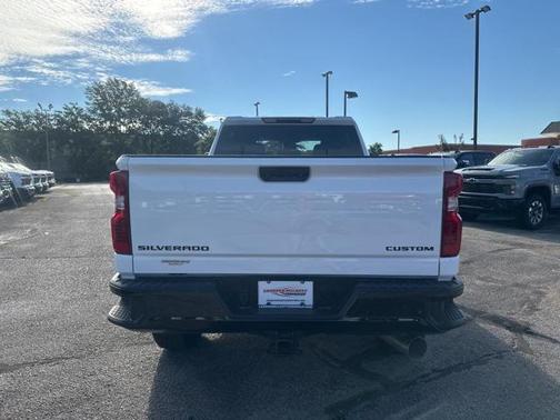 2025 Chevrolet Silverado 2500 Custom