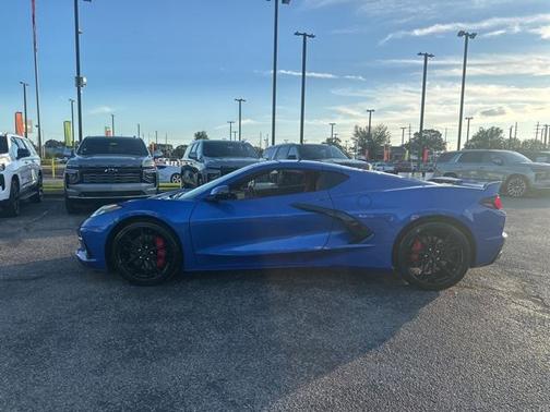 2023 Chevrolet Corvette Stingray w/1LT