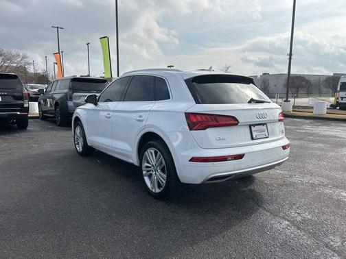 2018 Audi Q5 2.0T Tech Premium