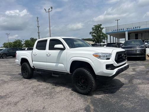 2023 Toyota Tacoma SR