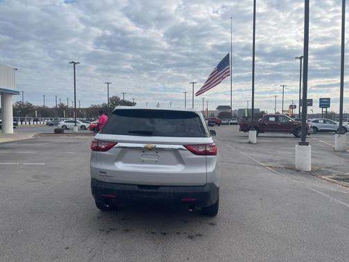 2018 Chevrolet Traverse LS