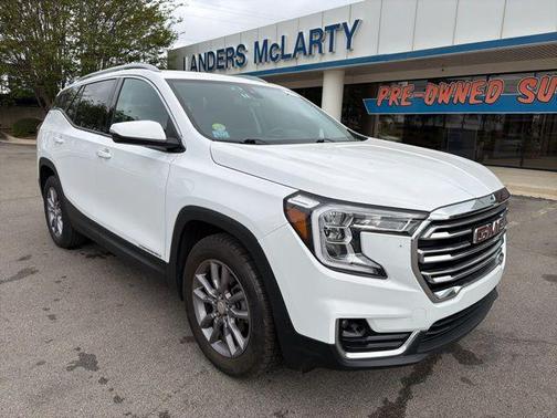 Summit White 2023 GMC Terrain SLT